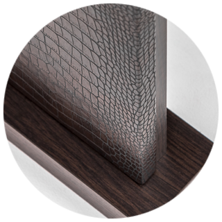 �������-���������